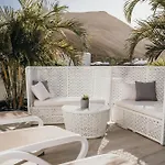 Villa Lava Dreams