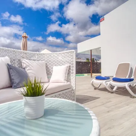 Lava Dreams Villa *
